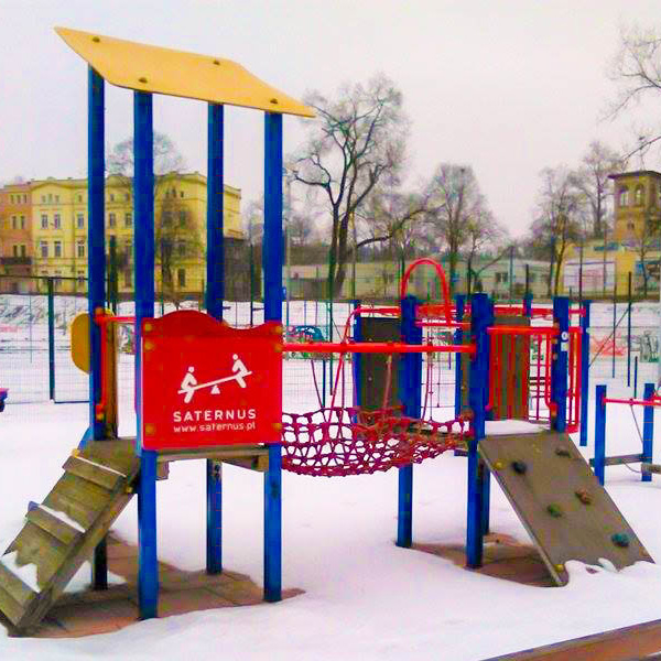Plac zabaw dla dzieci jelenia gora sp13