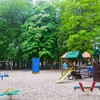 Plac zabaw w Świnoujściu w parku Zdrojowym