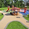 Duży plac zabaw w Parku Zdrojowym w Rabce-Zdroju