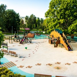 Plac zabaw Olkówek - Park Jurajski Warszawa zdjęcie 1