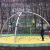 plac zabaw przy placu Westerplatte we Wrocławiu zdjęcie 5