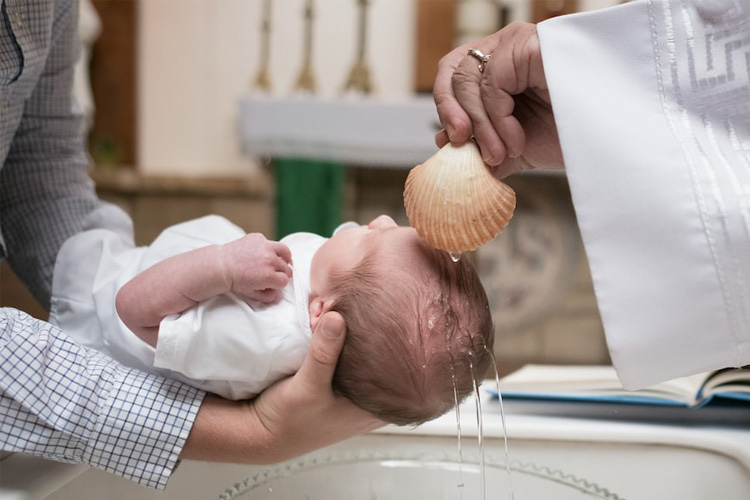 Prezenty na chrzest od chrzestnych