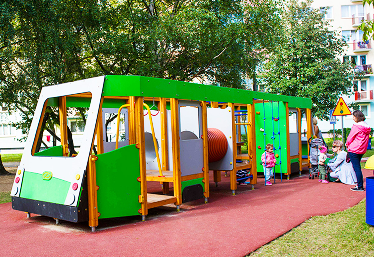 plac zabaw tramwaj w Olsztynie